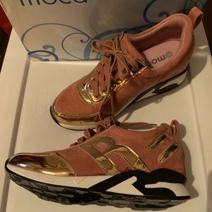 Moca Fashion Sneakers